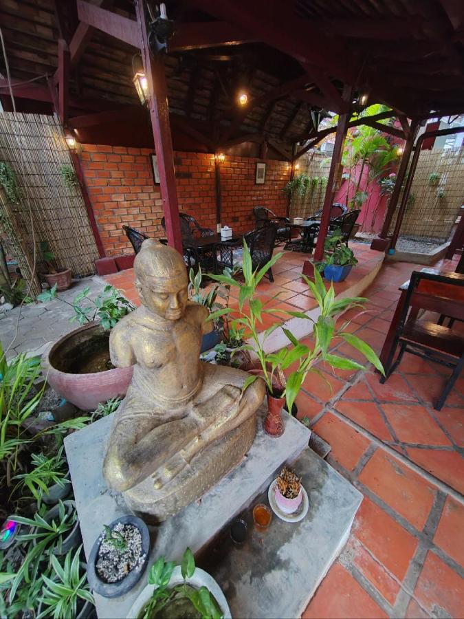 Soben Cafe Guesthouse & Restaurant Siem Reap Exterior foto