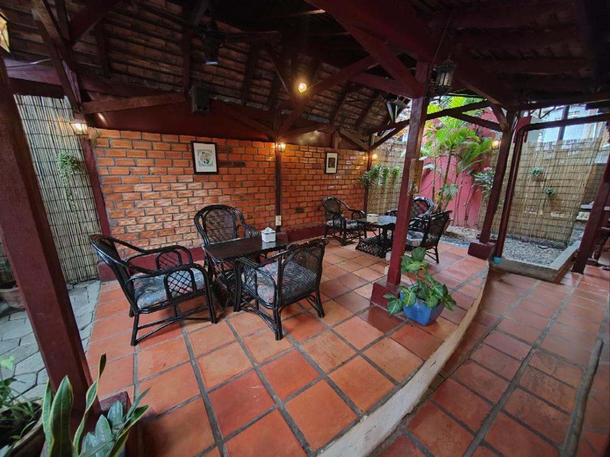 Soben Cafe Guesthouse & Restaurant Siem Reap Exterior foto